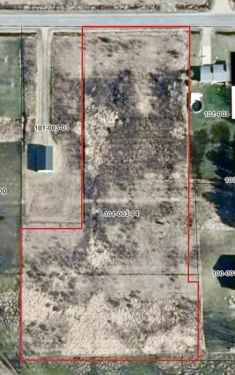 Vacant W Dale, Beaverton, MI 48612
