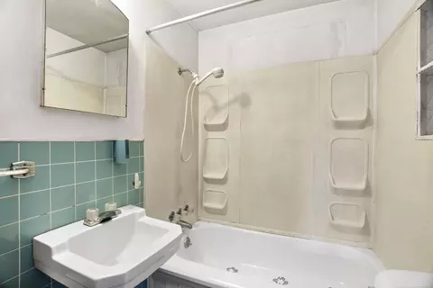 Bath - 4828 N Lakeshore, Deckerville, MI 48427 photo 3 of 3