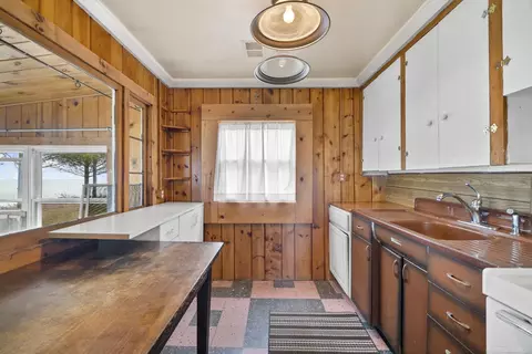Kitchen - 4828 N Lakeshore, Deckerville, MI 48427 photo 3 of 4