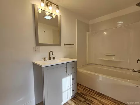 Bath - 49841 Limerick, Hancock, MI 49930 photo 1 of 2