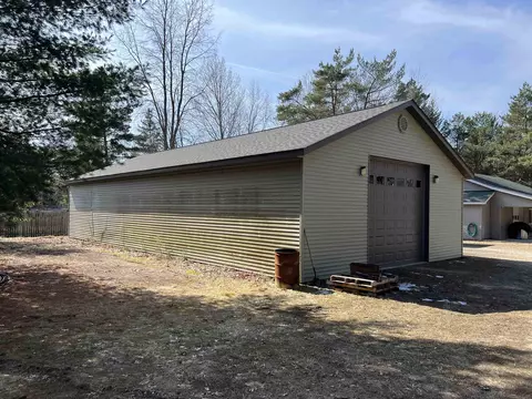 500 510 Evergreen, Farwell, MI 48622