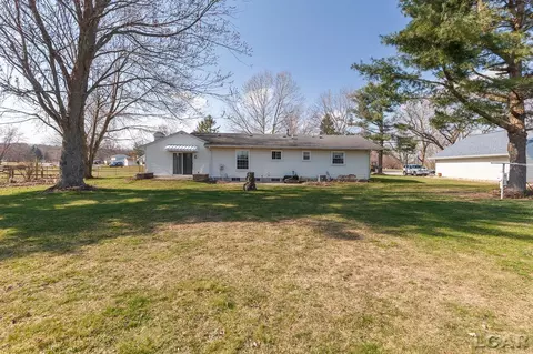24 Greenbrier, Adrian, MI 49221 photo 3