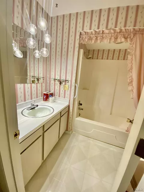 24 Greenbrier, Adrian, MI 49221 photo 23