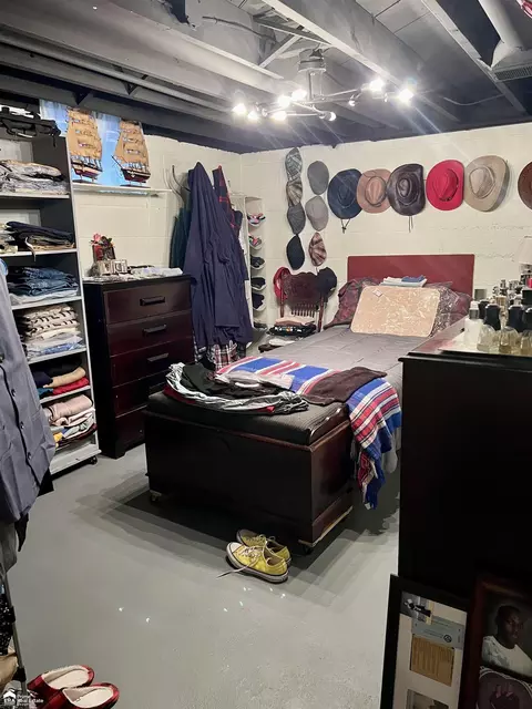 Bedroom - 2701 Fielding, Flint, MI 48503 photo 4 of 4