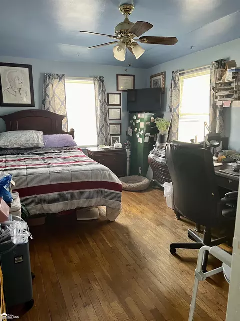 Bedroom - 2701 Fielding, Flint, MI 48503 photo 1 of 4