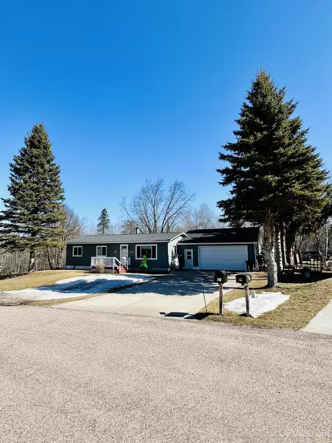 Exterior - 19 Birch, Ishpeming, MI 49849 photo 14 of 23