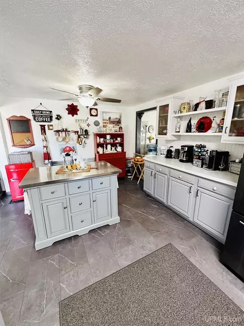 Dining - 19 Birch, Ishpeming, MI 49849 photo 2 of 2