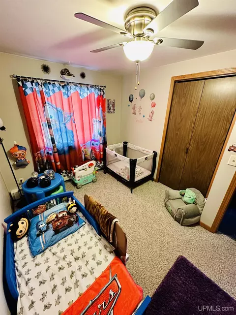 Living - 19 Birch, Ishpeming, MI 49849 photo 4 of 6