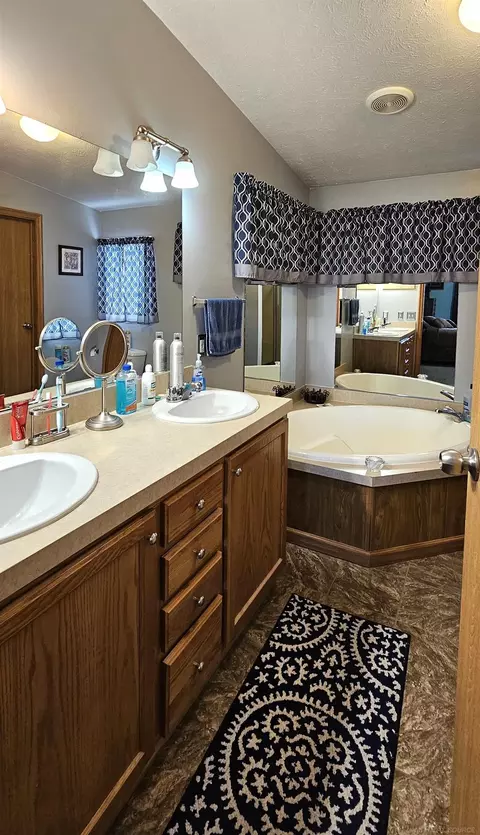 Bath - 1796 Van Dyke, Decker, MI 48426 photo 1 of 5