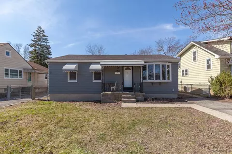 118 Clarence, Van Buren Twp, MI 48111