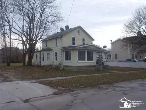 75 Navarre, Monroe, MI 48161