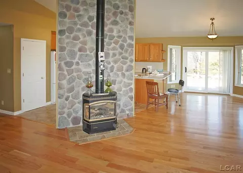 Living - 8508 Sawdey, Jerome, MI 49249 photo 1 of 9