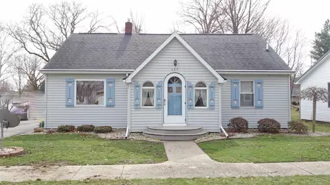 609 Thayer, Chesaning, MI 48616