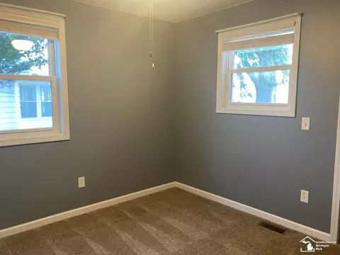 733 Detroit, Monroe, MI 48162 photo 5