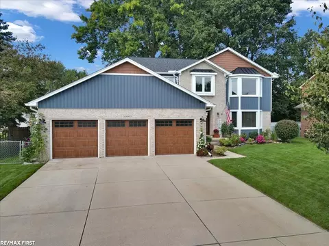 39663 Southpointe, Harrison Township, MI 48045