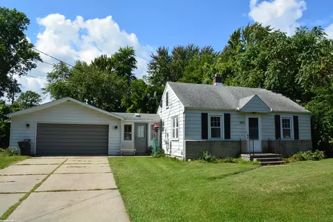 38133 Townhall, Harrison Township, MI 48045