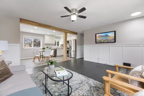 18921 Northway, Roseville, MI 48066