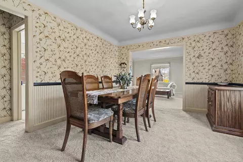 Dining - 1489 Roslyn, Grosse Pointe Woods, MI 48236 photo 1 of 1