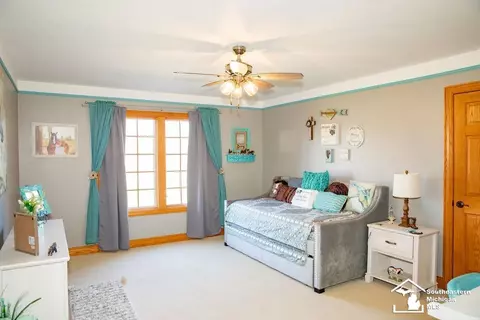 Bedroom - 2560 Reinhardt, Monroe, MI 48162 photo 3 of 6