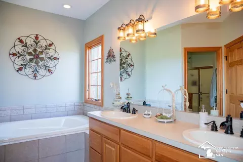 Bath - 2560 Reinhardt, Monroe, MI 48162 photo 1 of 6