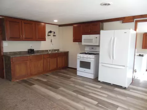 4446 Filter, Harrison, MI 48625 photo 9