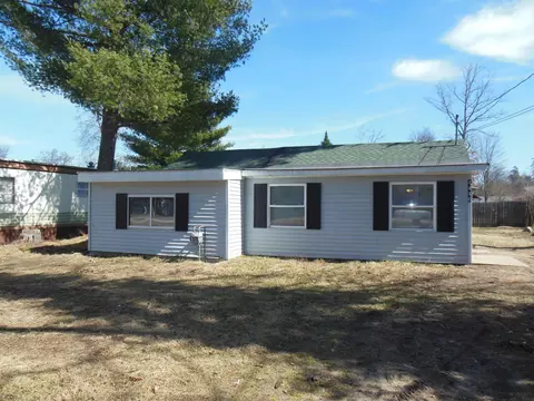4446 Filter, Harrison, MI 48625