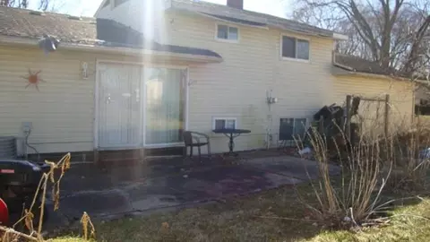 2310 Toby Beth, Flint, MI 48505 photo 3