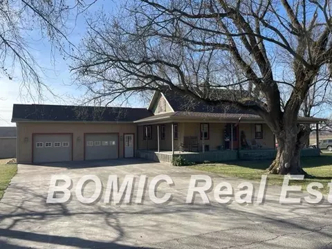 5090 Cottrell, Vassar, MI 48768