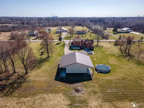 1339 Fix, Monroe, MI 48162 photo 3