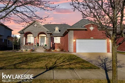 50443 Cheltenham, Macomb, MI 48044