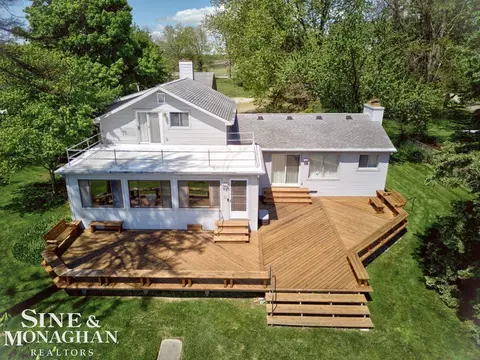 7385 S S Riv, Cottrellville, MI 48039
