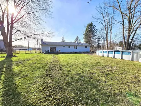 2404 N Irish, Davison, MI 48423 photo 6