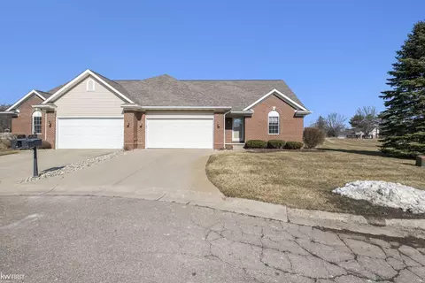 5424 Hidden Rdg, Linden, MI 48451