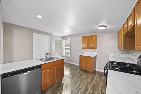 Kitchen - 1157 E Maple, Adrian, MI 49221 photo 3 of 3