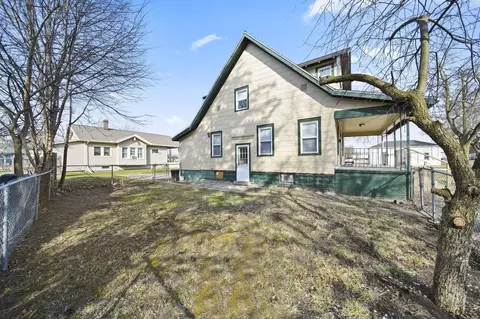 Exterior - 1157 E Maple, Adrian, MI 49221 photo 3 of 4