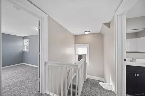 Entry Way - 1157 E Maple, Adrian, MI 49221 photo 4 of 4