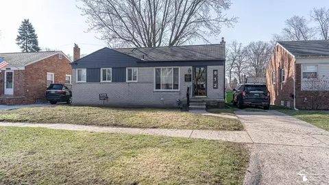 812 Eastlawn, Madison Heights, MI 48071