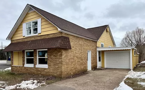 102 Nicholas, Palmer, MI 49871