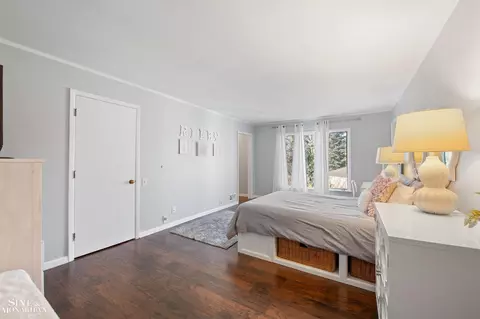 Bedroom - 15827 Windmill Pointe, Grosse Pointe Park, MI 48230 photo 4 of 6