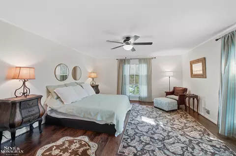 Bedroom - 15827 Windmill Pointe, Grosse Pointe Park, MI 48230 photo 1 of 6