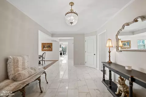 Entry Way - 15827 Windmill Pointe, Grosse Pointe Park, MI 48230 photo 5 of 6