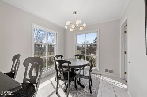 Dining - 15827 Windmill Pointe, Grosse Pointe Park, MI 48230 photo 1 of 5