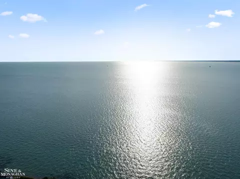 View/Area - 15827 Windmill Pointe, Grosse Pointe Park, MI 48230 photo 6 of 8