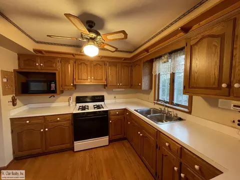 4112 Yankee, Saint Clair, MI 48079 photo 4
