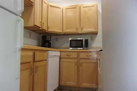 Kitchen - 1625 Central, Harrison, MI 48625 photo 5 of 5