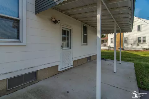 Exterior - 30664 Beverly, Romulus, MI 48174 photo 2 of 4