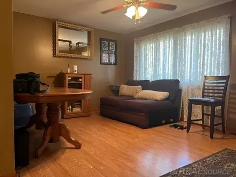 737 Liberty, Algonac, MI 48001 photo 2