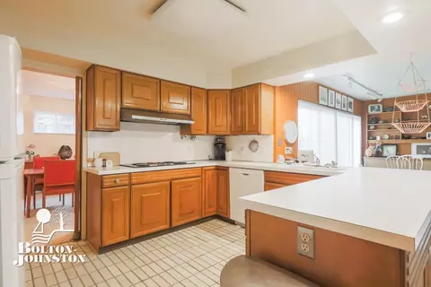 1221 Yorkshire, Grosse Pointe Park, MI 48230 photo 22