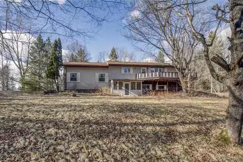 N5738 M95, Iron Mountain, MI 49801