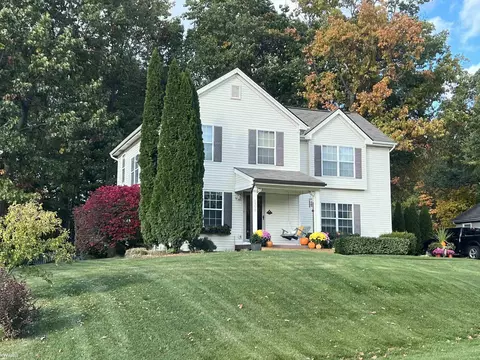 5350 Blossom, Linden, MI 48451